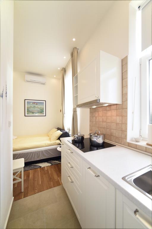 3 Hearts Apartment *